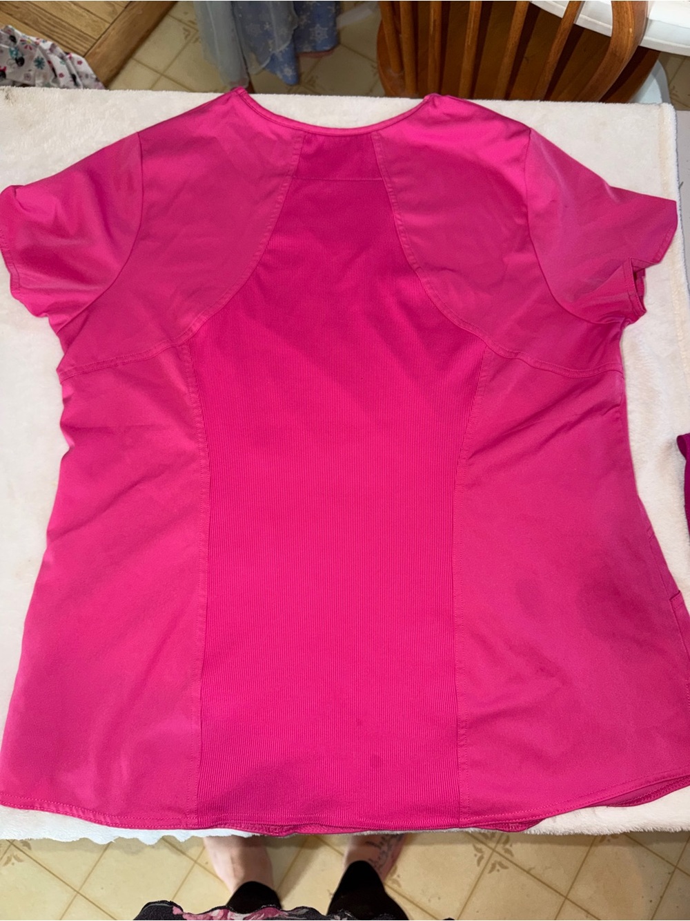 Scrub top bundle - Picture 4 of 6